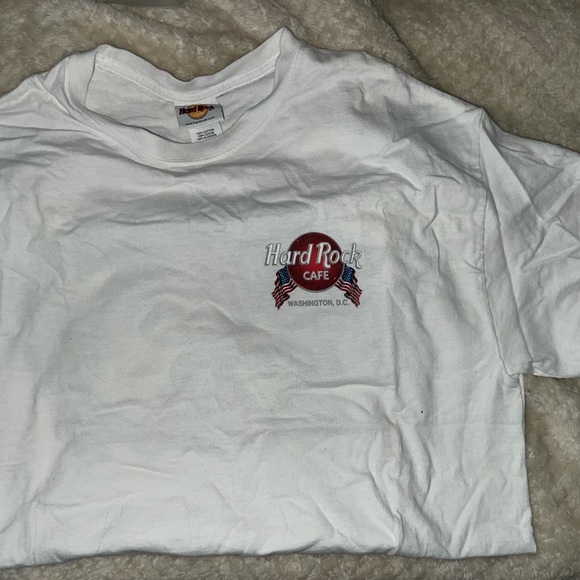 Hard Rock Cafe Tops - Hard Rock Cafe t-shirt✨
